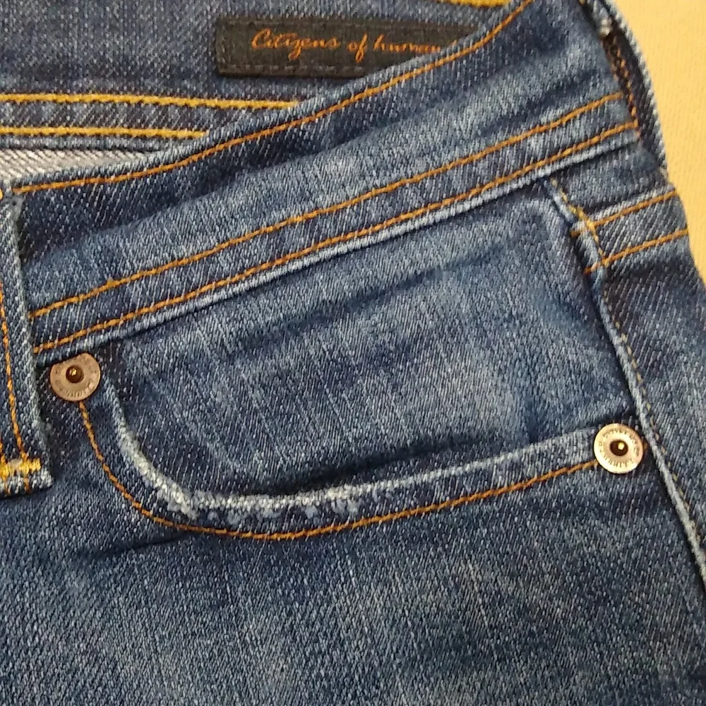 Citizens of Humanity – CoH – Dk Blue - 26 - Ingrid - Low Waist Flare - Picture 10 of 13